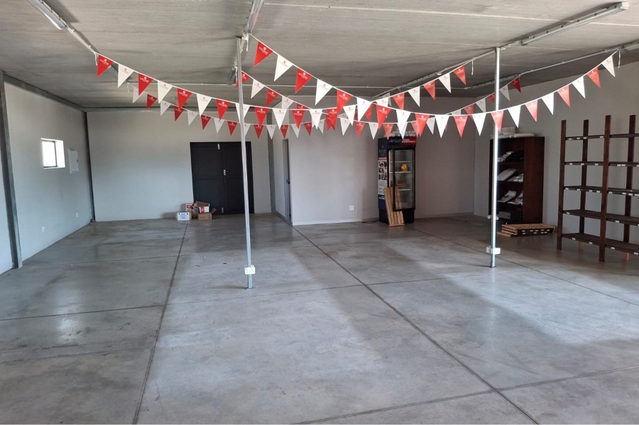 To Let commercial Property for Rent in Sherwood Eastern Cape